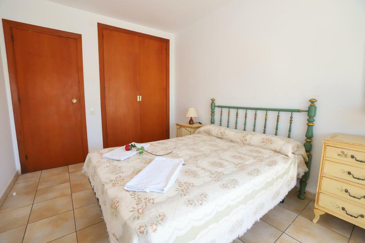 Costa Daurada Apartaments - Regueral 坎布里尔斯 外观 照片
