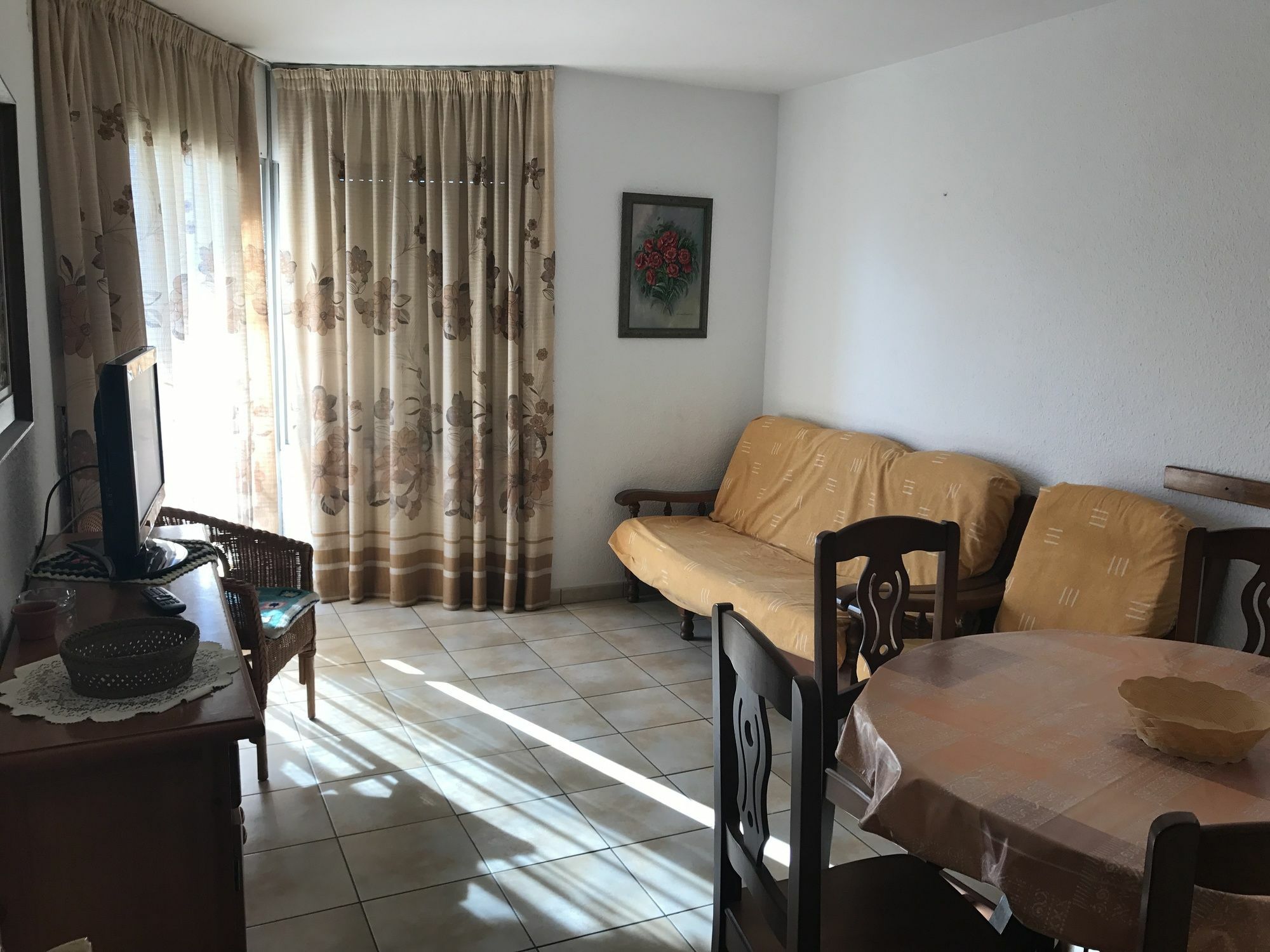 Costa Daurada Apartaments - Regueral 坎布里尔斯 外观 照片